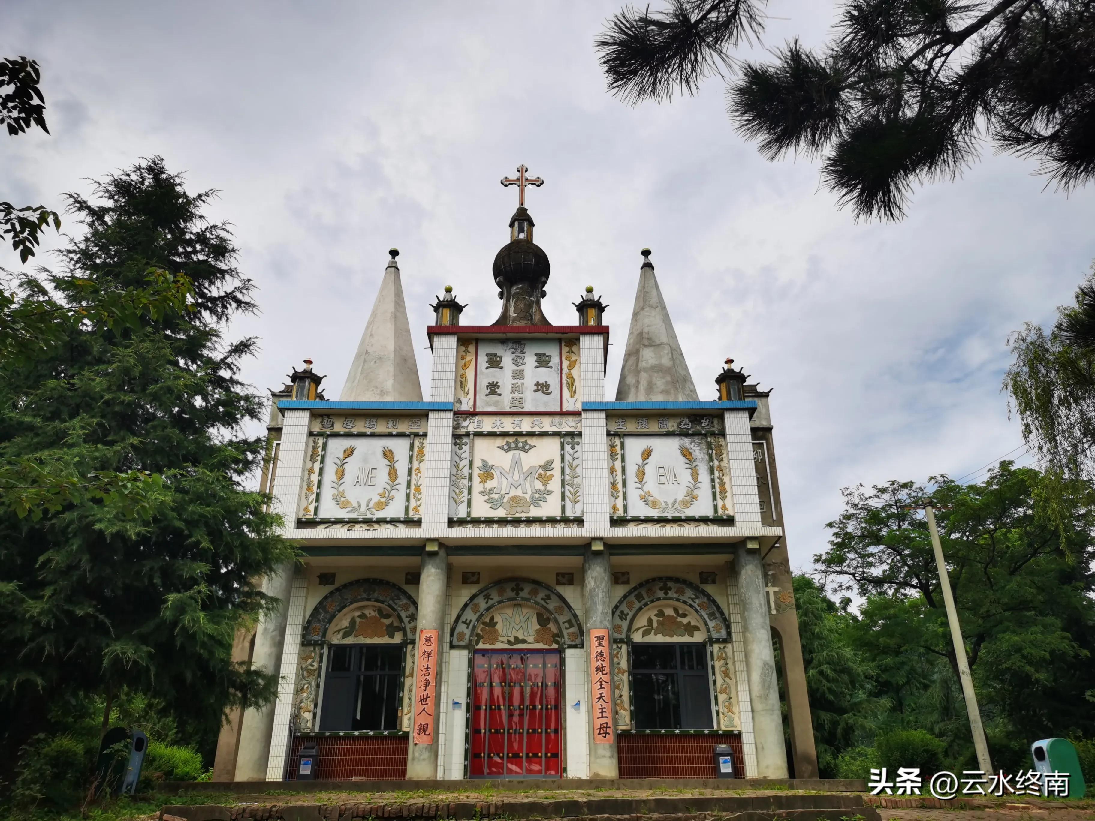 秦岭耶稣教堂,探秘圣殿山耶路撒冷的宗教圣地