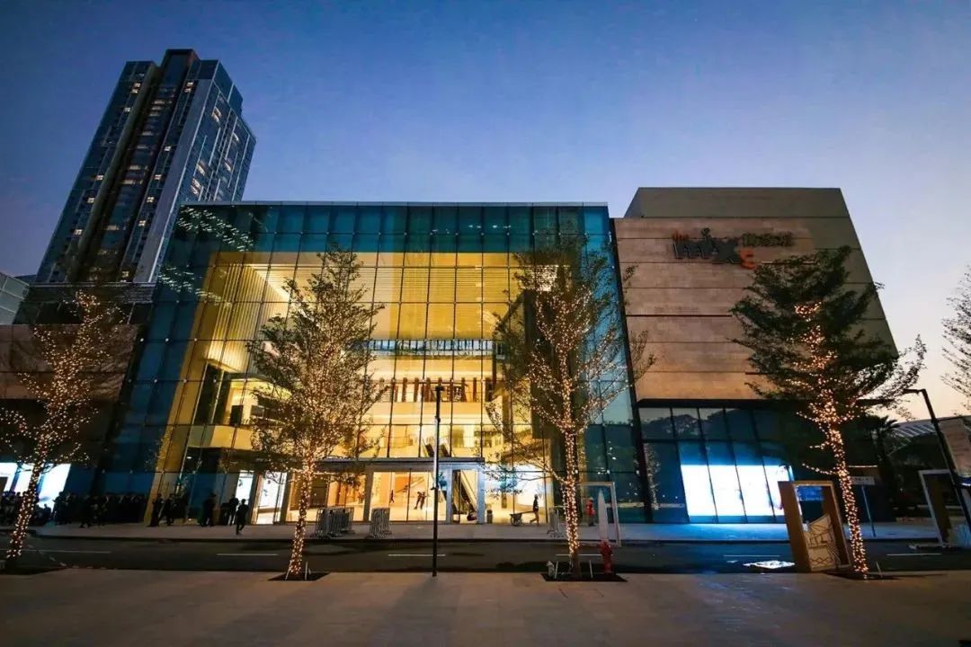 深圳奢侈品专卖店最全在哪里,广州大牌奢侈品市场