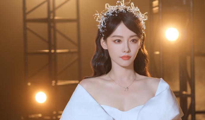 深夜福利！张嘉倪硬糖翻车瞬间大公开！