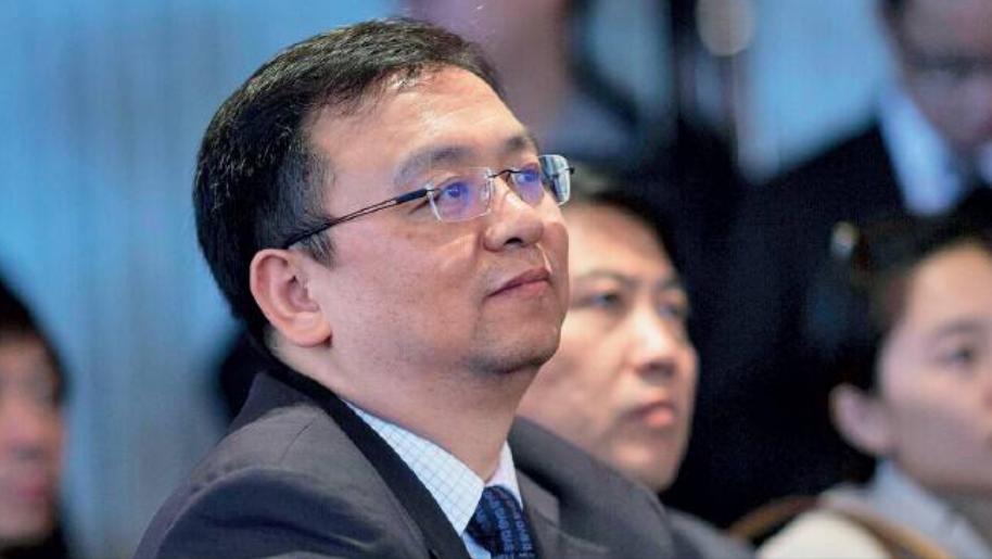 王传福父母双亡,王传福15岁成孤儿