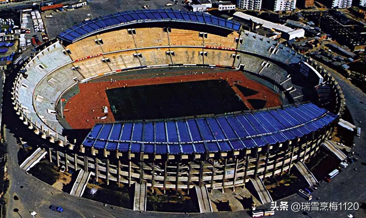 90年代的沈阳五里河体育场,沈阳旧景