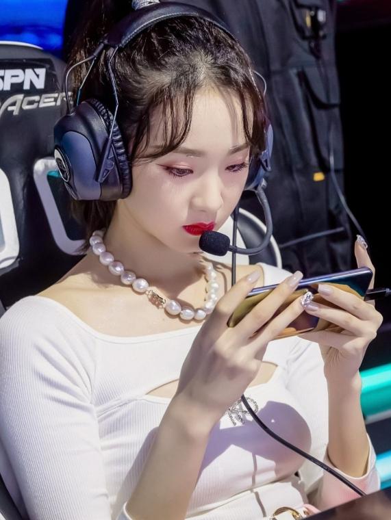 浓缩才是精华!翻箱倒柜找出这4款“小屏”手机,兼具性能和手感