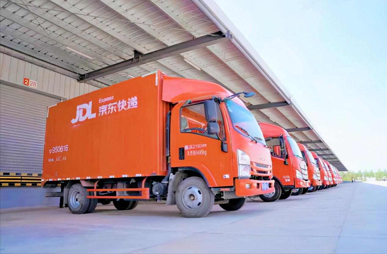 刘强东谈京东物流重资产,刘强东说快递只有京东和顺丰