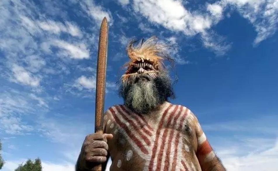 澳大利亚与印尼一水之隔，为何印尼人没有向澳大利亚土著传播文明