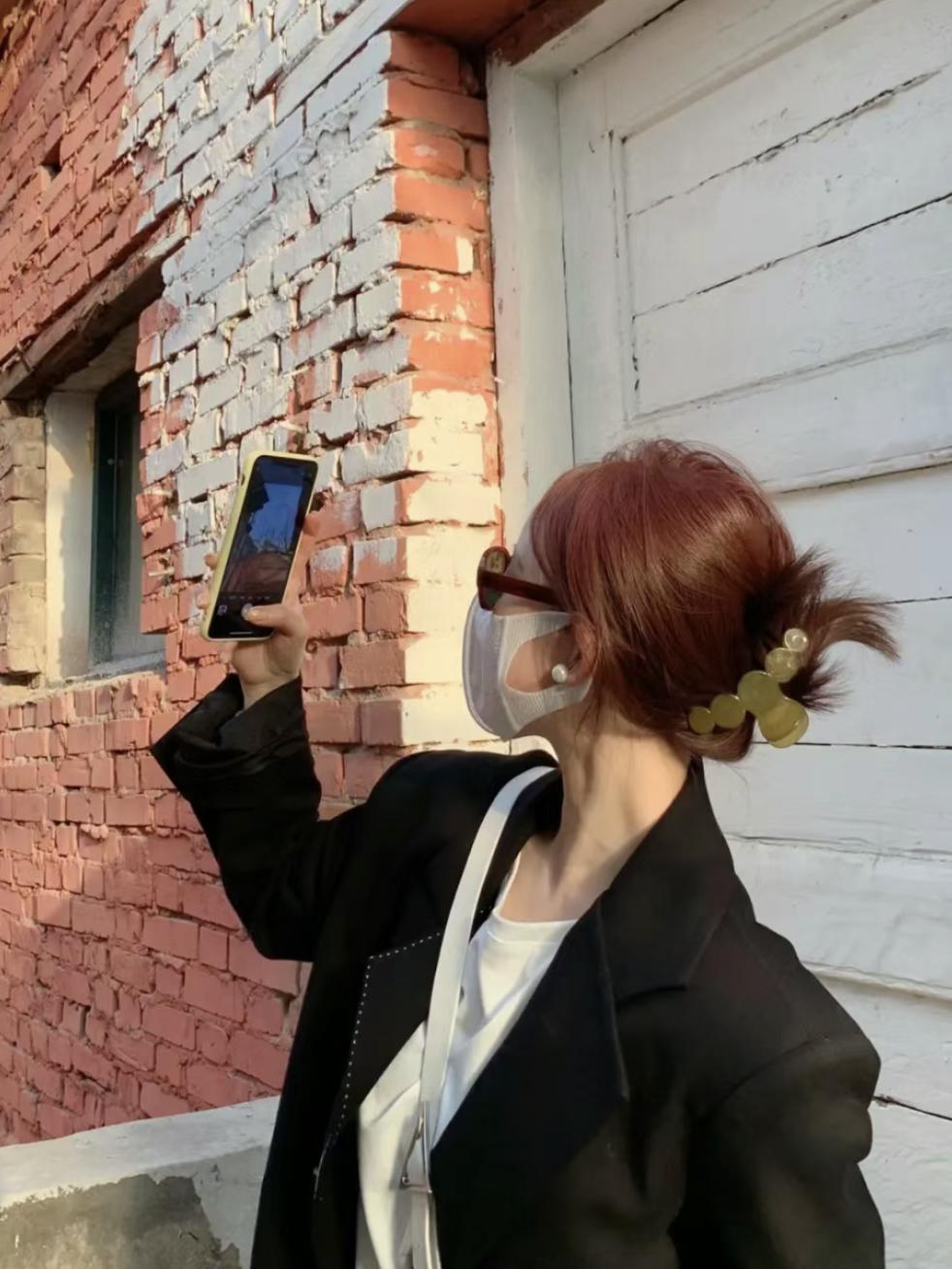 别再染挂耳染了，今年流行的“巴黎画染”太好看了