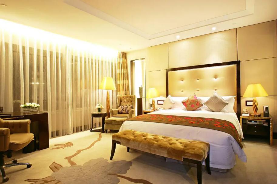 上海富豪花1000万生三个孩子,上海富人花二千万养小三