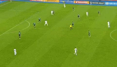 亚洲杯伊朗队2比1战胜日本队,亚洲杯爆冷0比7不敌乌兹别克斯坦