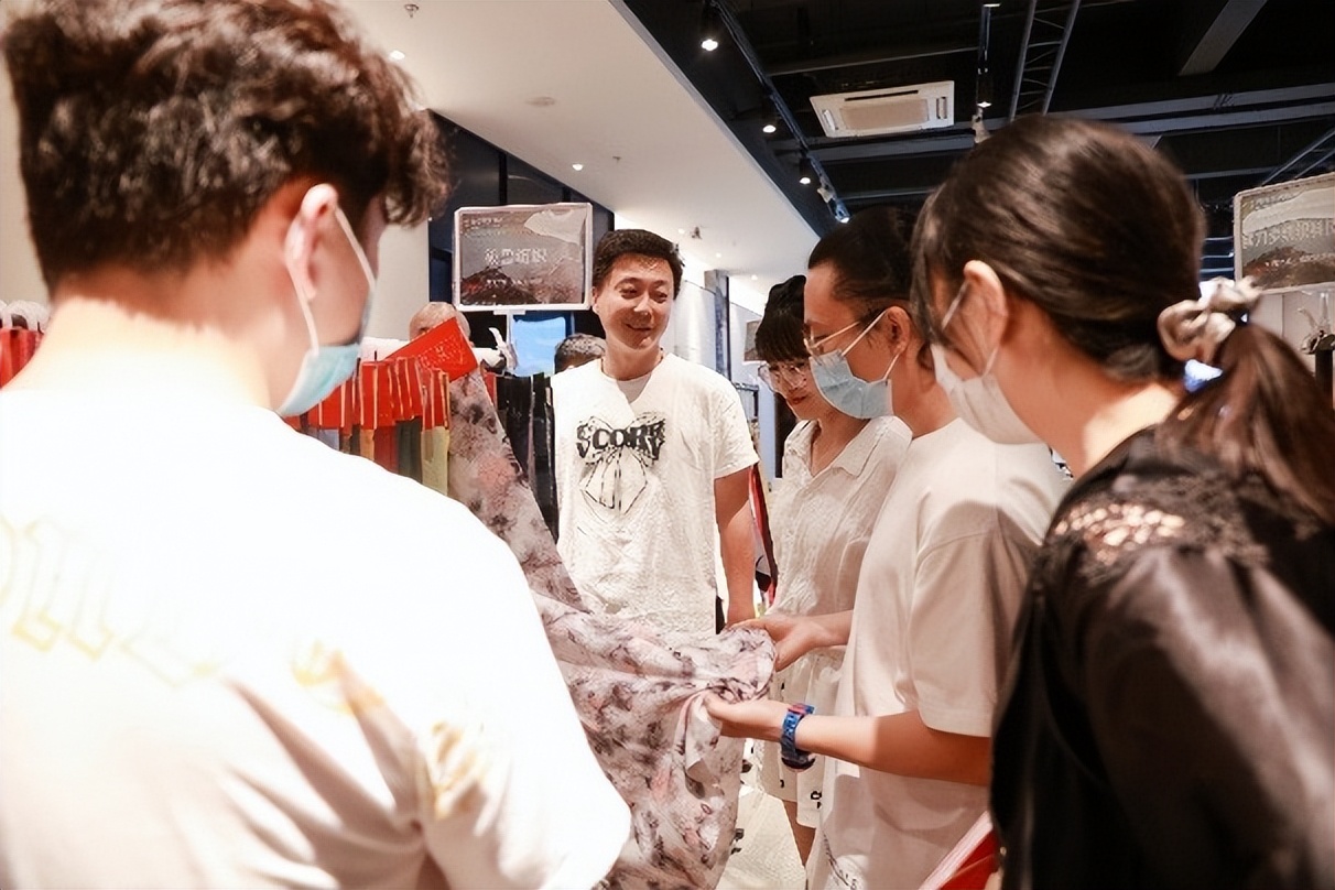 中国服装轻纺城,纺织服装产业链对接