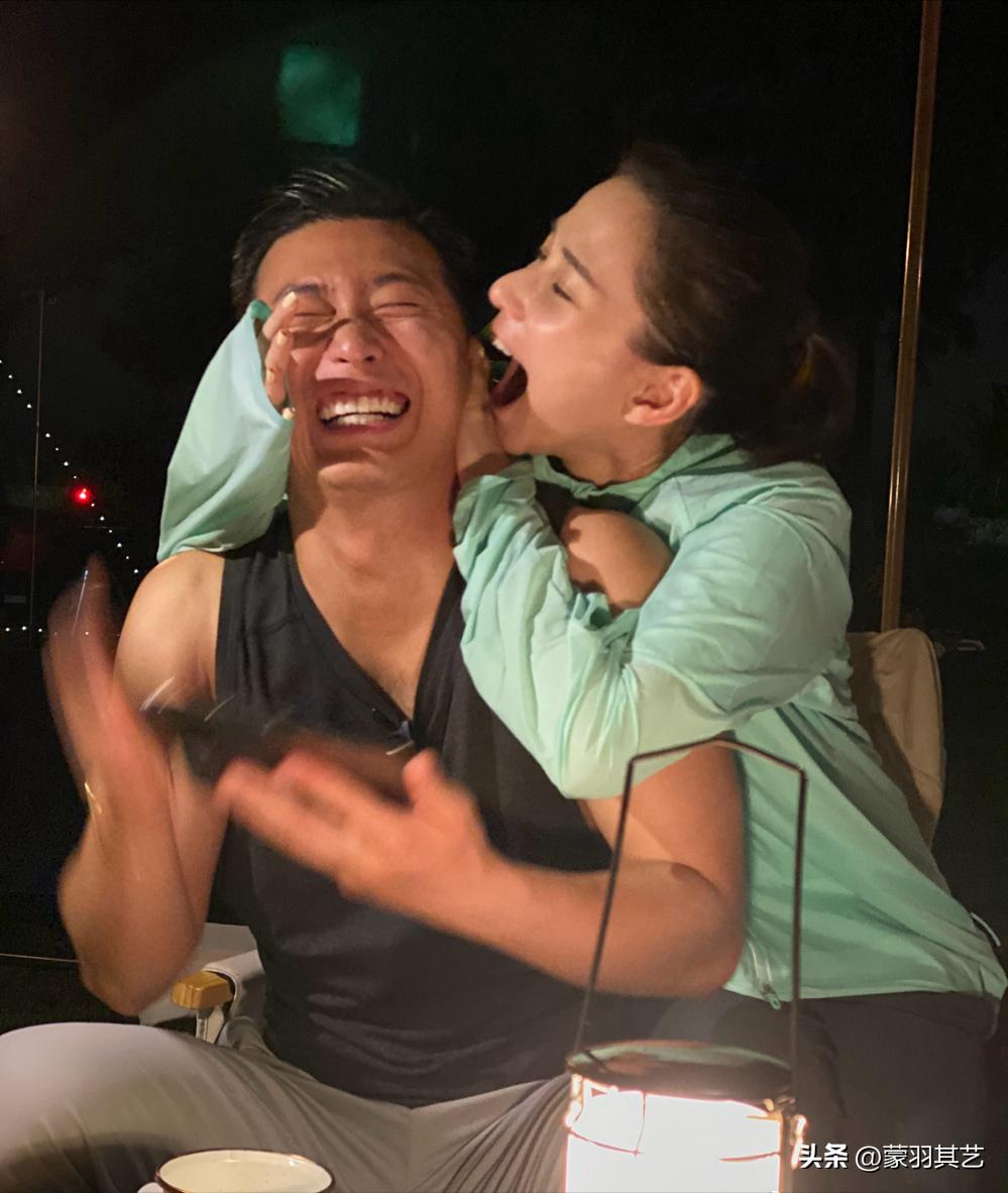 詹子晴给何超莲窦骁的祝福引争议,窦骁何超莲闺蜜詹子晴