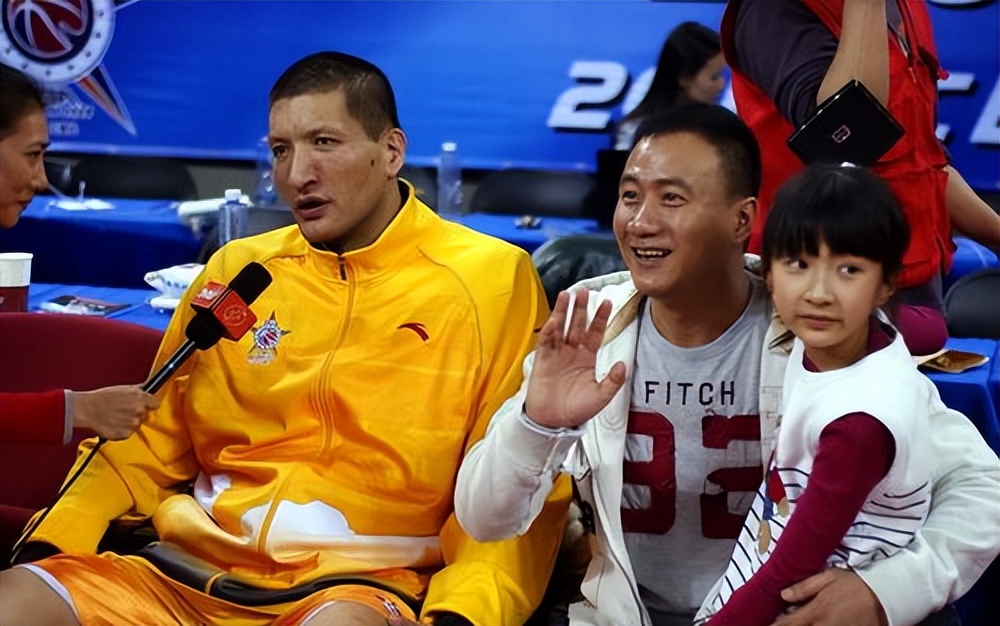 姚明cba各项数据纪录,cba总决赛姚明51分21篮板