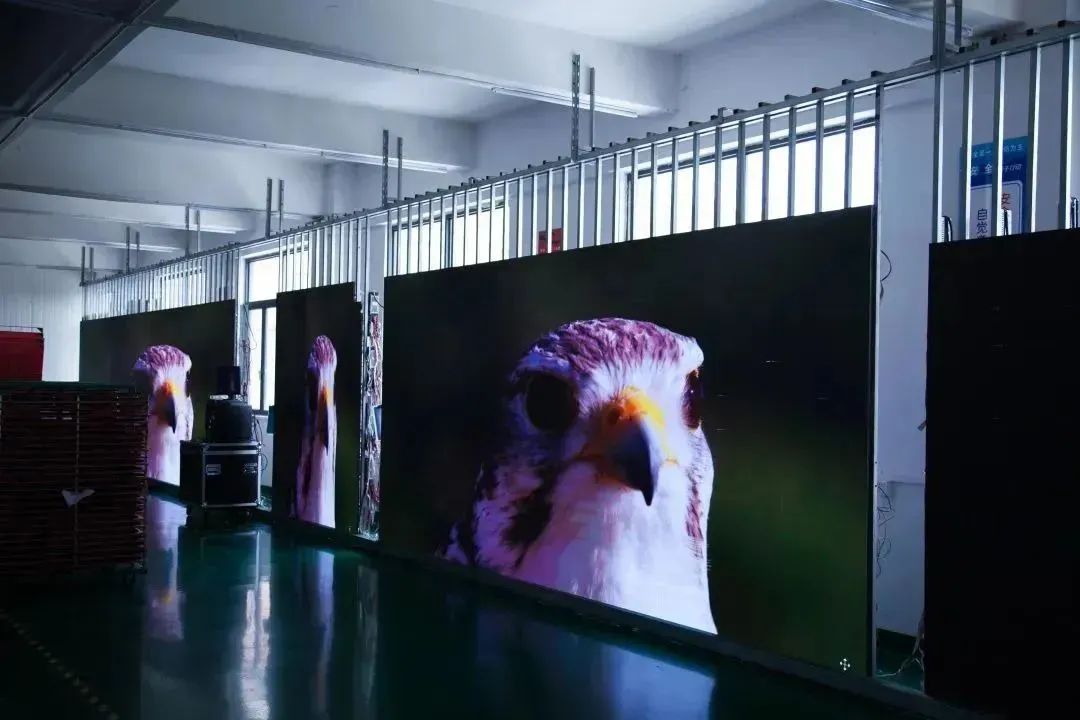 led显示屏优缺点,一篇文章带你初步了解