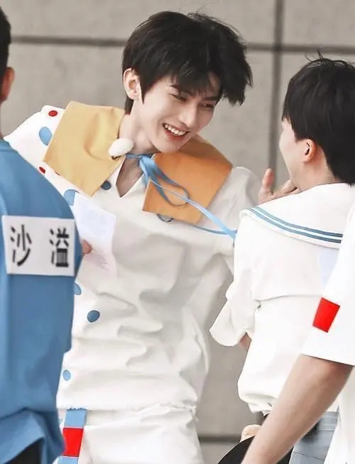 《跑男》停播风波升级，蔡徐坤消息持续爆出，baby宋雨琦或被波及