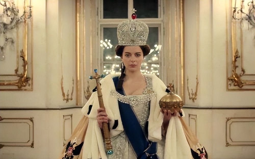 与普京最亲密的五个女人，个个貌美如花，体操皇后与其戴同款婚戒