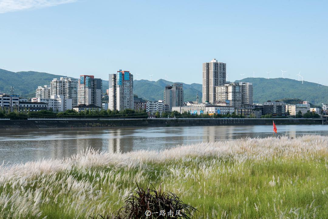 广元市城市风景一角,四川广元的城市面貌
