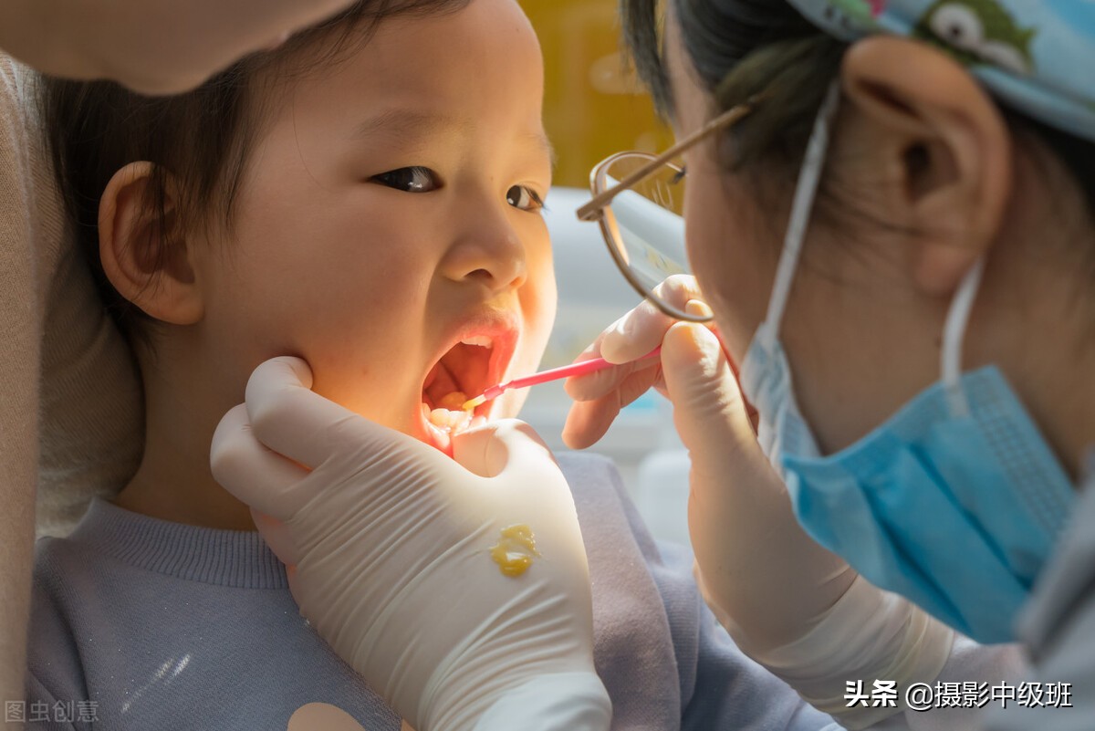 儿童摄影拍照怎么逗小孩,拍儿童摄影技巧和方法