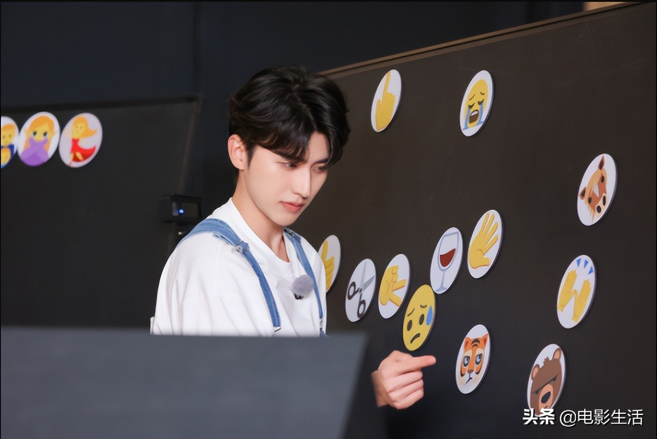 奔跑吧第十二季第8期全员造型,奔跑吧综艺最新一季嘉宾