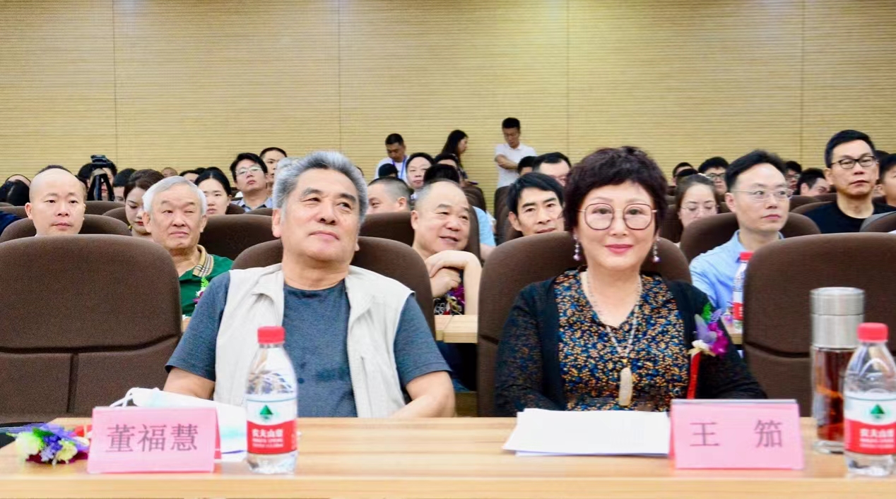 涓崕涓尰瀛︿細涓尰寰垱楂樺嘲璁哄潧,涓尰涓村簥瀛︽湳缁忛獙浜ゆ祦