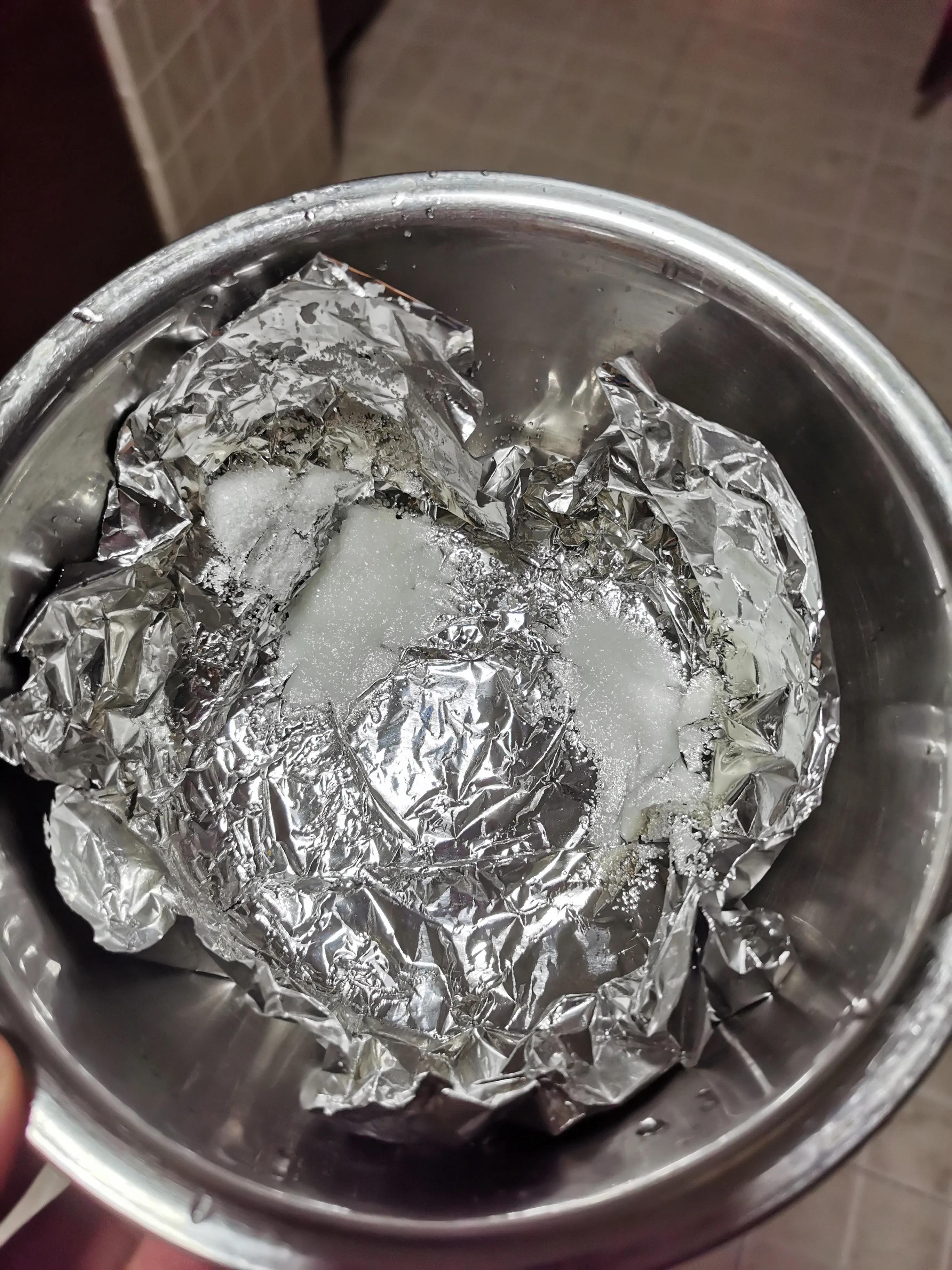 锡纸加盐加热水可以洗普通饰品吗,锡纸加盐能清洗银首饰吗