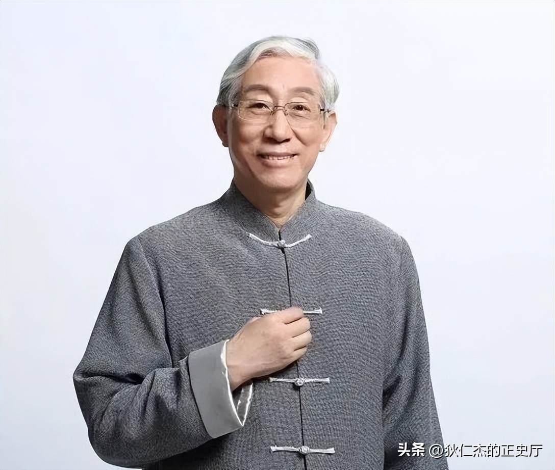 男友赖文峰出狱后娶妻生子，而杨钰莹至今单身，她在追求什么