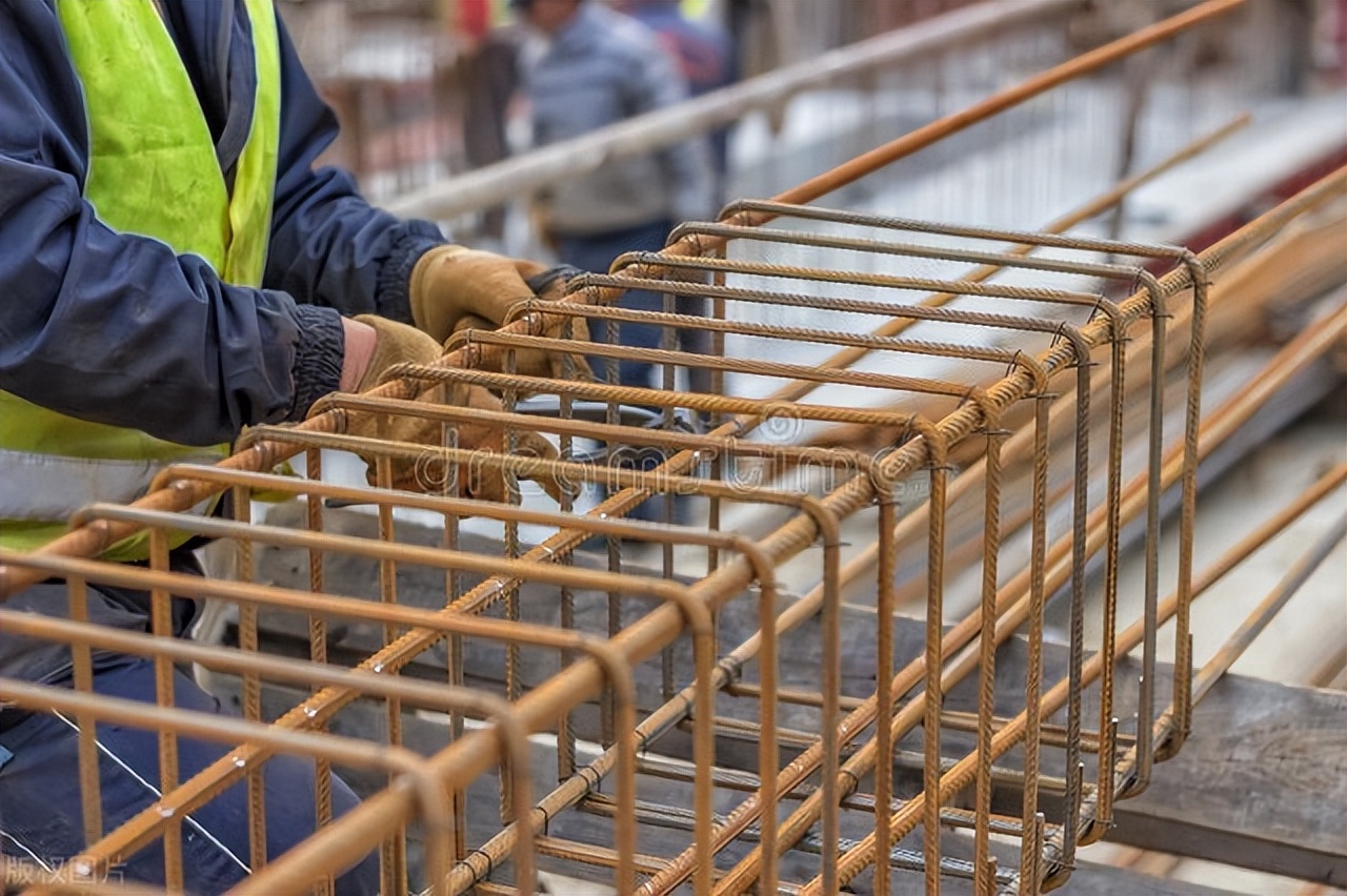 基础钢筋施工常见质量问题,房建钢筋常见质量问题