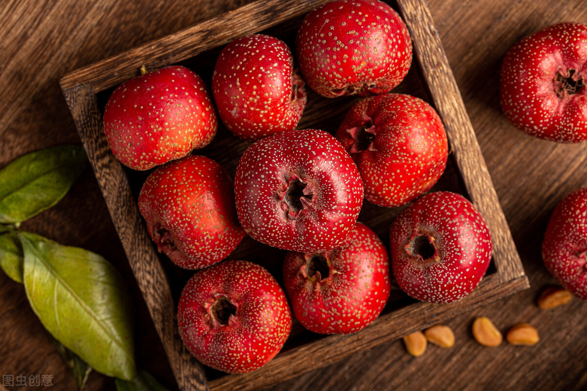 夏天喝温水祛湿气吗,夏天脾胃虚寒的人泡什么喝
