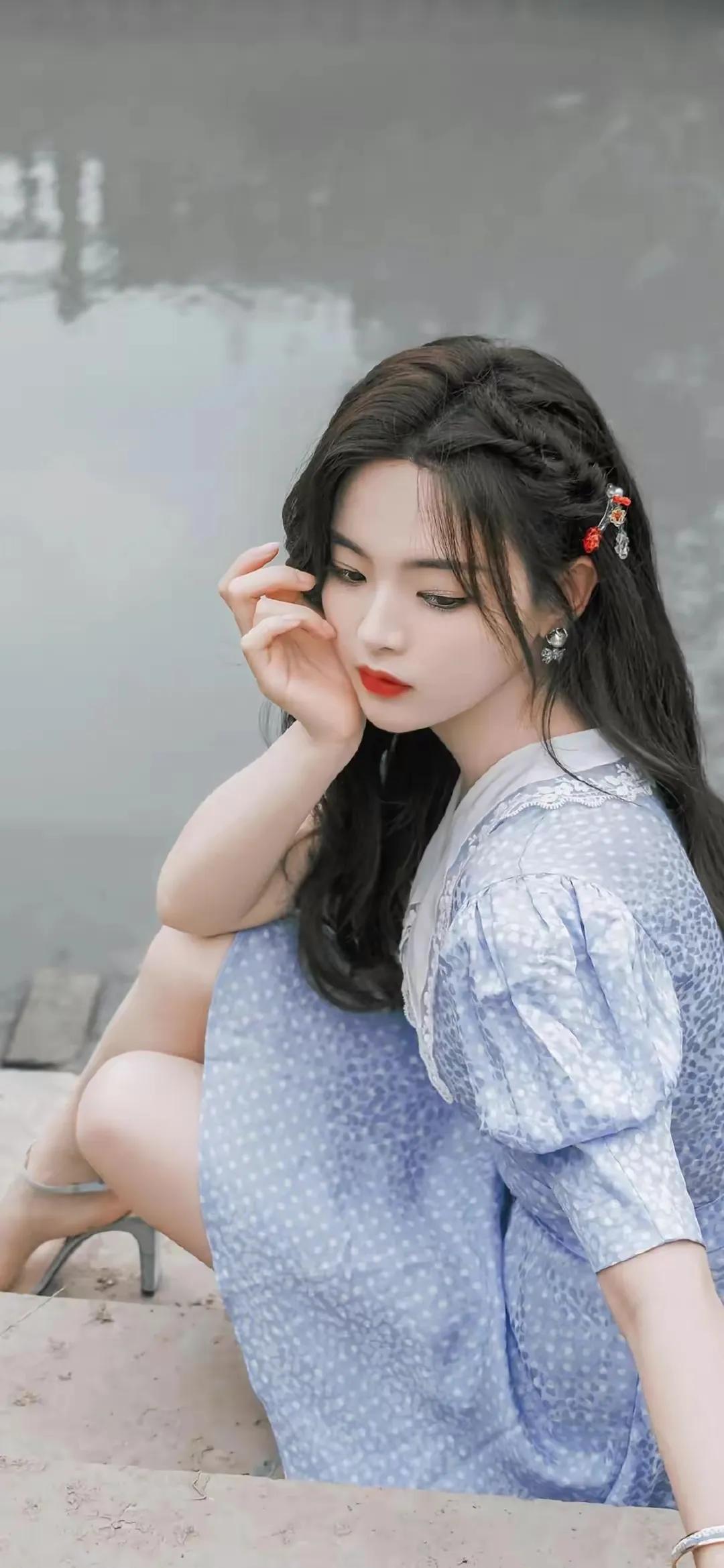 杨超越法式浪漫壁纸,杨超越壁纸全屏高清唯美