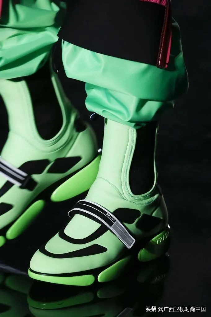 <html>
<head><title>502BadGateway</title></head>
<body>
<center><h1>502BadGateway</h1></center>
<hr><center>nginx</center>
</body>
</html>
<!--apaddingtodisableMSIEandChromefriendlyerrorpage-->
<!--apaddingtodisableMSIEandChromefriendlyerrorpage-->
<!--apaddingtodisableMSIEandChromefriendlyerrorpage-->
<!--apaddingtodisableMSIEandChromefriendlyerrorpage-->
<!--apaddingtodisableMSIEandChromefriendlyerrorpage-->
<!--apaddingtodisableMSIEandChromefriendlyerrorpage-->
