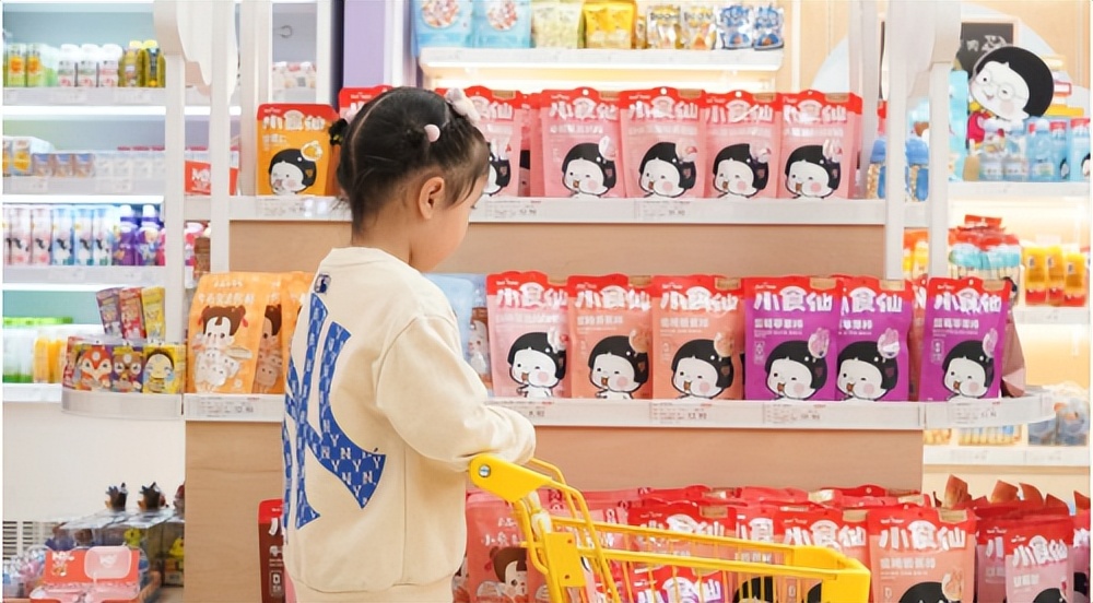 良品铺子零食新品牌,良品铺子零食人气爆棚