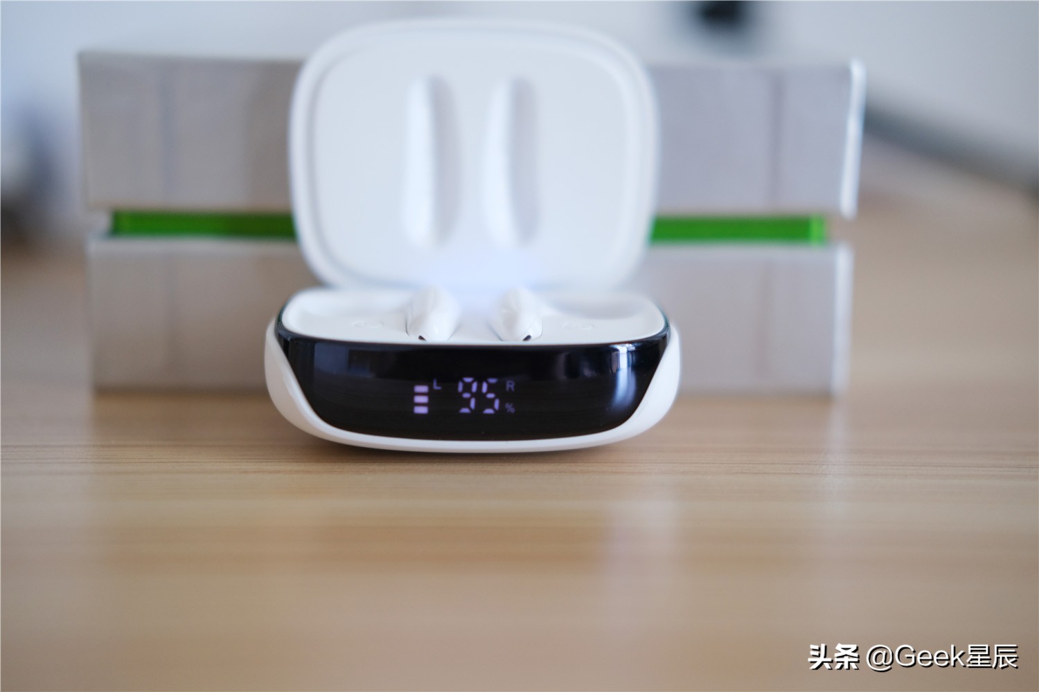 左点入耳助听器,左点听力助听器