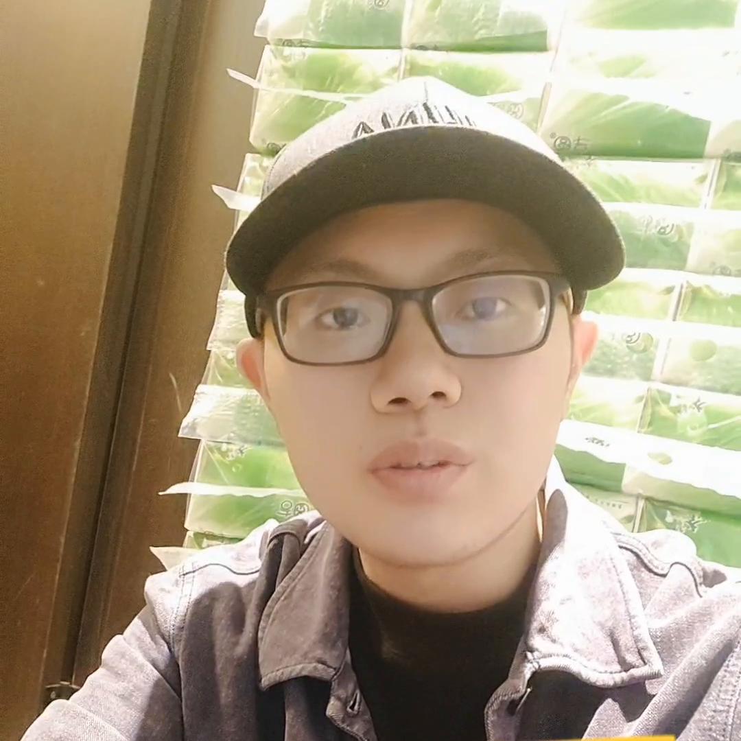 摆地摊卖什么饼最火简单好做,公园摆地摊卖什么玩具最火