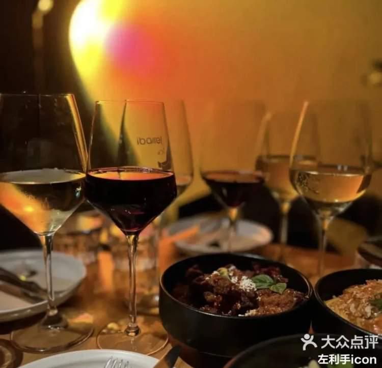 虹口晚上有什么好吃的,上海虹口吃饭地方推荐