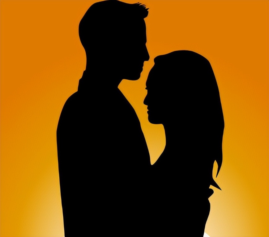 买饰品后被判刑,昆明一女子购买吊坠被判十年