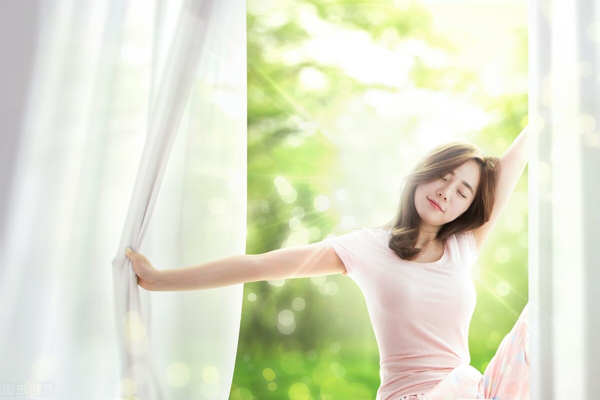 最终我还是没能战胜欲望，和他一夜缠绵了