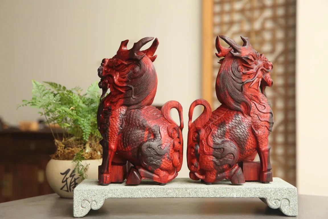 印度小叶紫檀麒麟木雕,印度小叶紫檀麒麟摆件