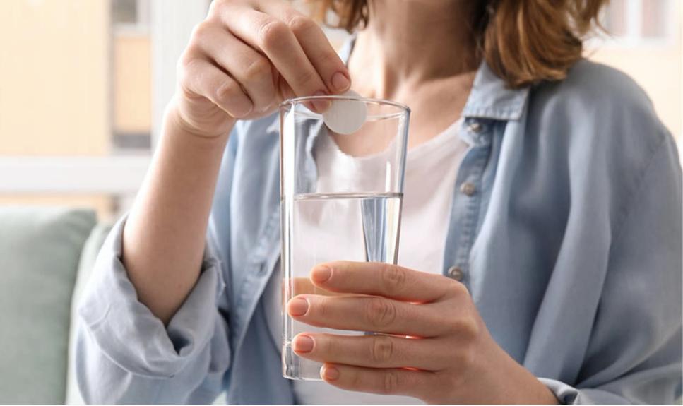 常失眠和缺乏维生素有关系？这2种维生素带着吃，有助于改善睡眠