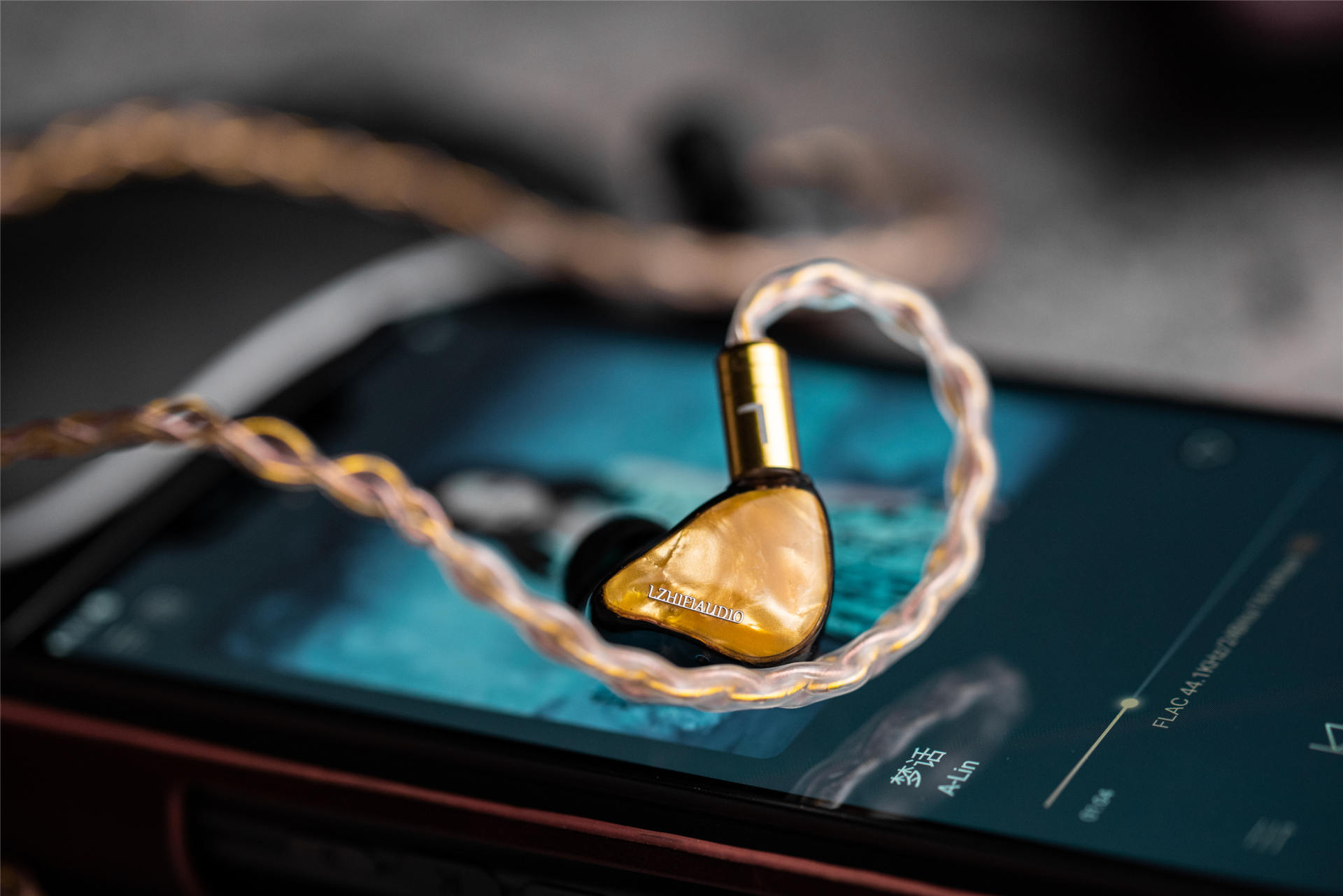 山灵m9播放器深度评测,山灵M9旗舰级便携播放器评测