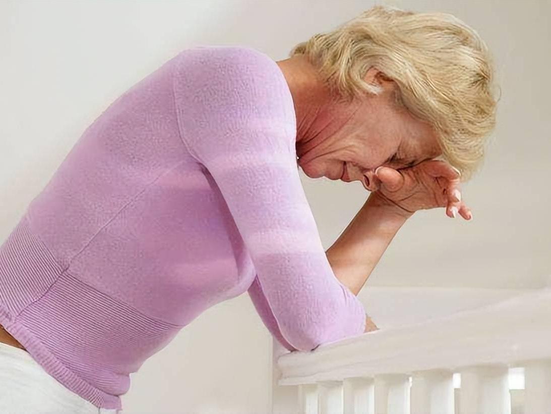 女性到了中年，“生理需求”会比男性更强烈？这些原因建议知晓