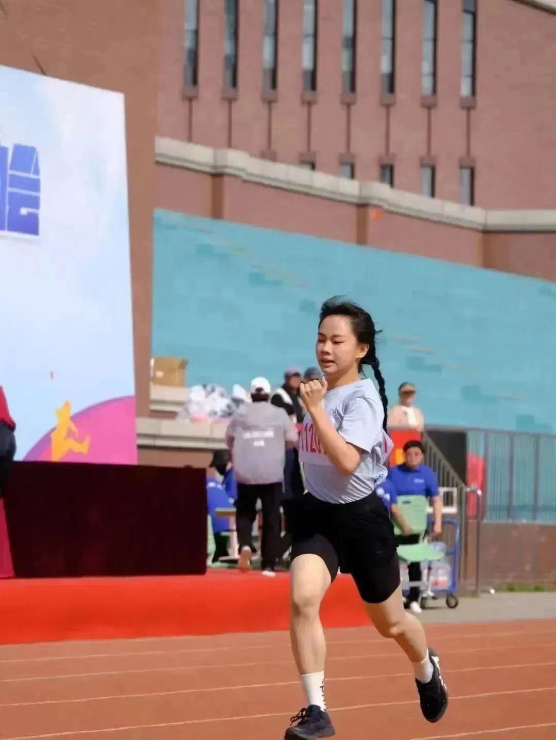 强身健体激扬青春校园运动会,学校校园运动会回顾