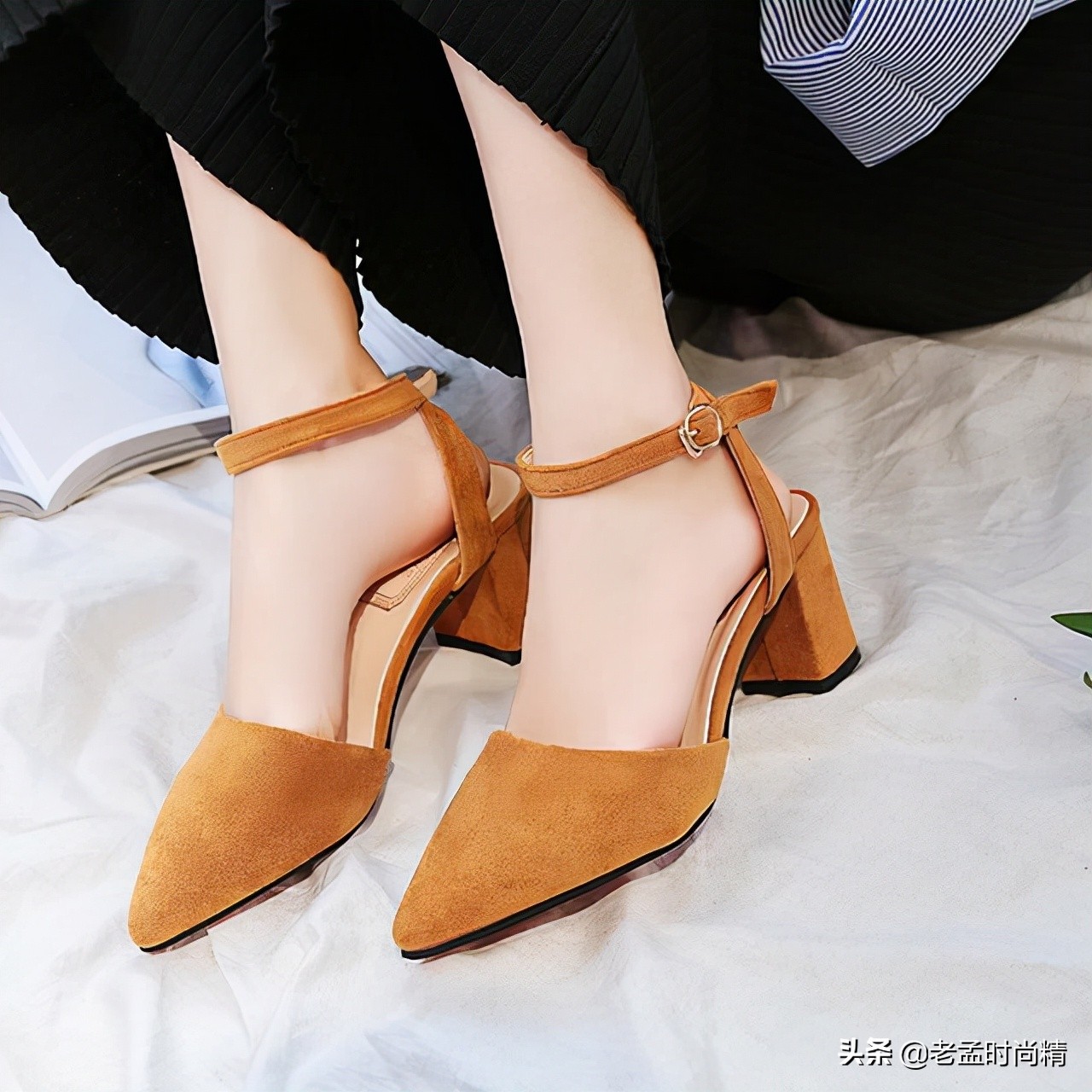 尖头细跟高跟鞋轻松穿出女王范,尖头细跟高跟鞋穿出精致女人味
