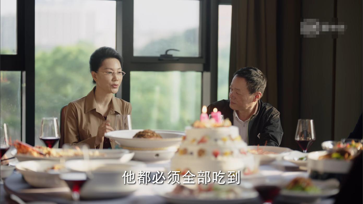 性骚扰，微商套路，奶茶店加盟黑幕，《底线》狠狠给我上了一课