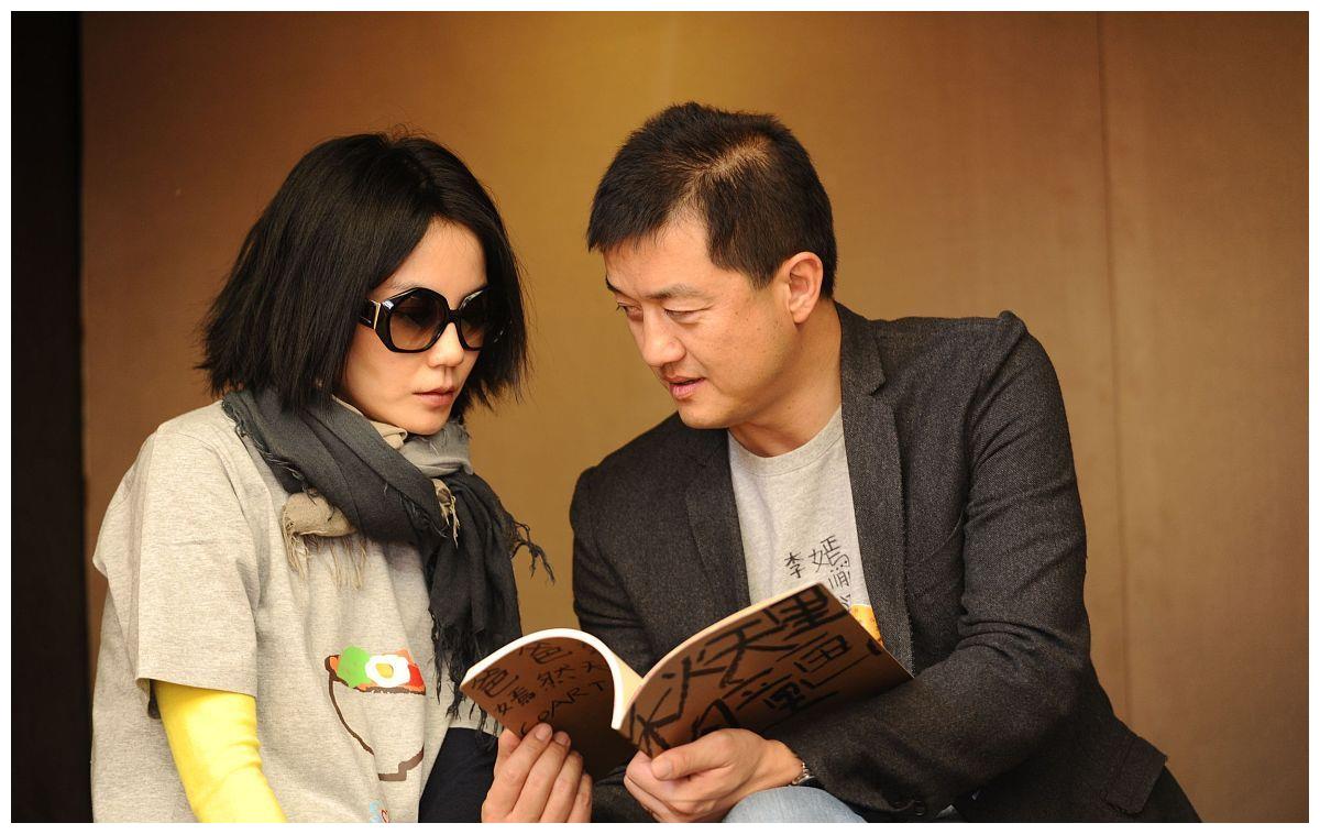 谢霆锋接受采访被曝此生最爱王菲,谢霆锋坦言最遗憾的事王菲无奈