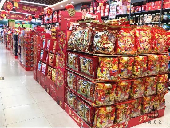 过年送什么烟酒茶,过年送礼只送茶叶合适吗