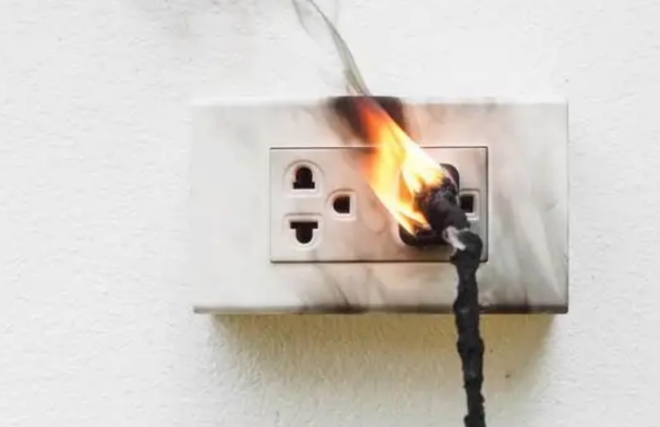 口罩清洁油烟机,只需一个口罩就能清洗油烟机