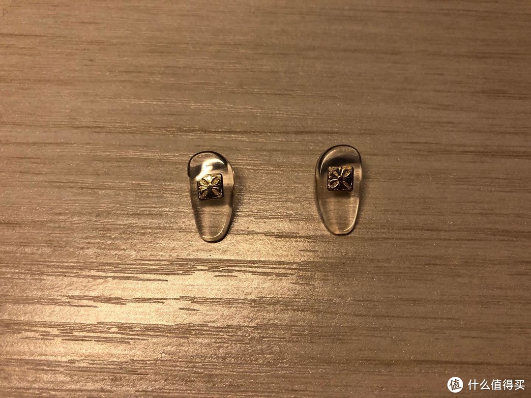 钛镜框必须要配超薄镜片,低度数怎么选择镜框镜片