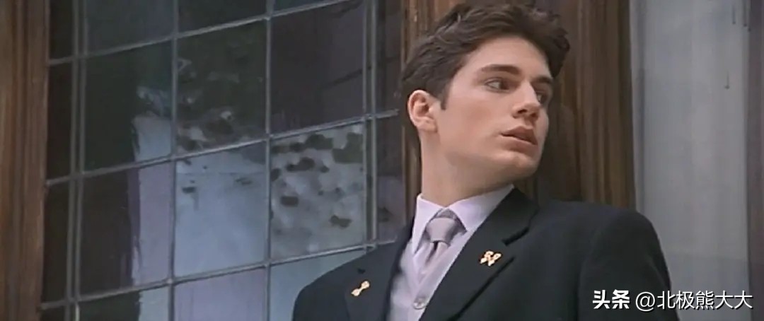 亨利卡维尔超人戴帽子,超人亨利卡维尔腹肌