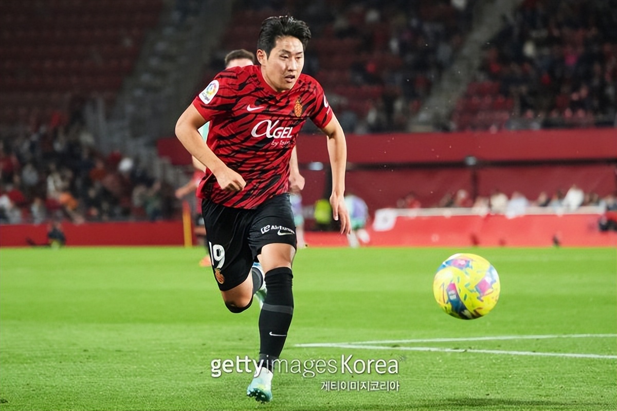 打完就跑”李康仁金色左脚最闪耀却没有‘进球’