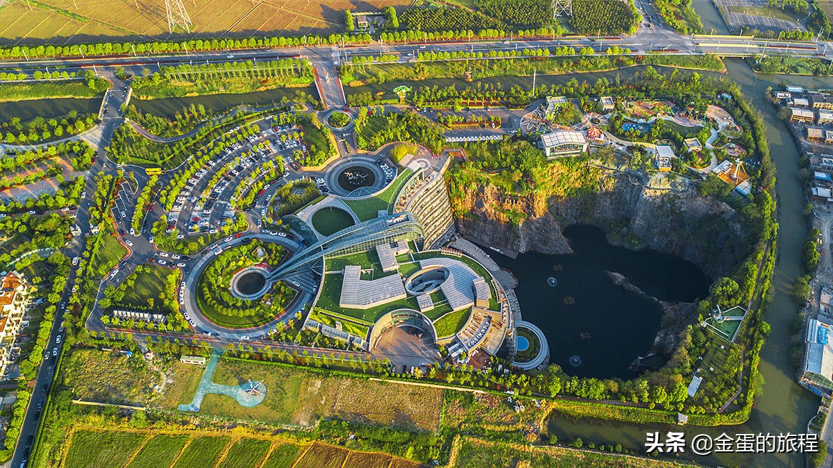 上海深坑酒店的深坑怎么形成的,上海旅游攻略上海深坑酒店