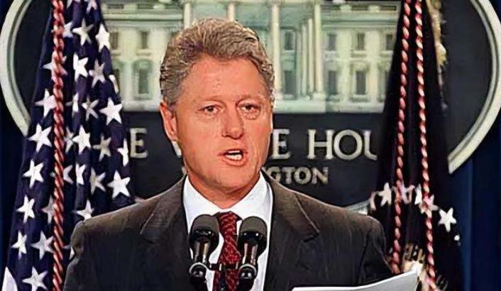 1999年中国大使馆被炸，北约发言人却叫嚣：打击是精准的、合理的