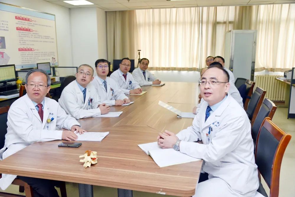 长春骨伤医院脊柱科哪个科室好,全国骨脊柱外科排名