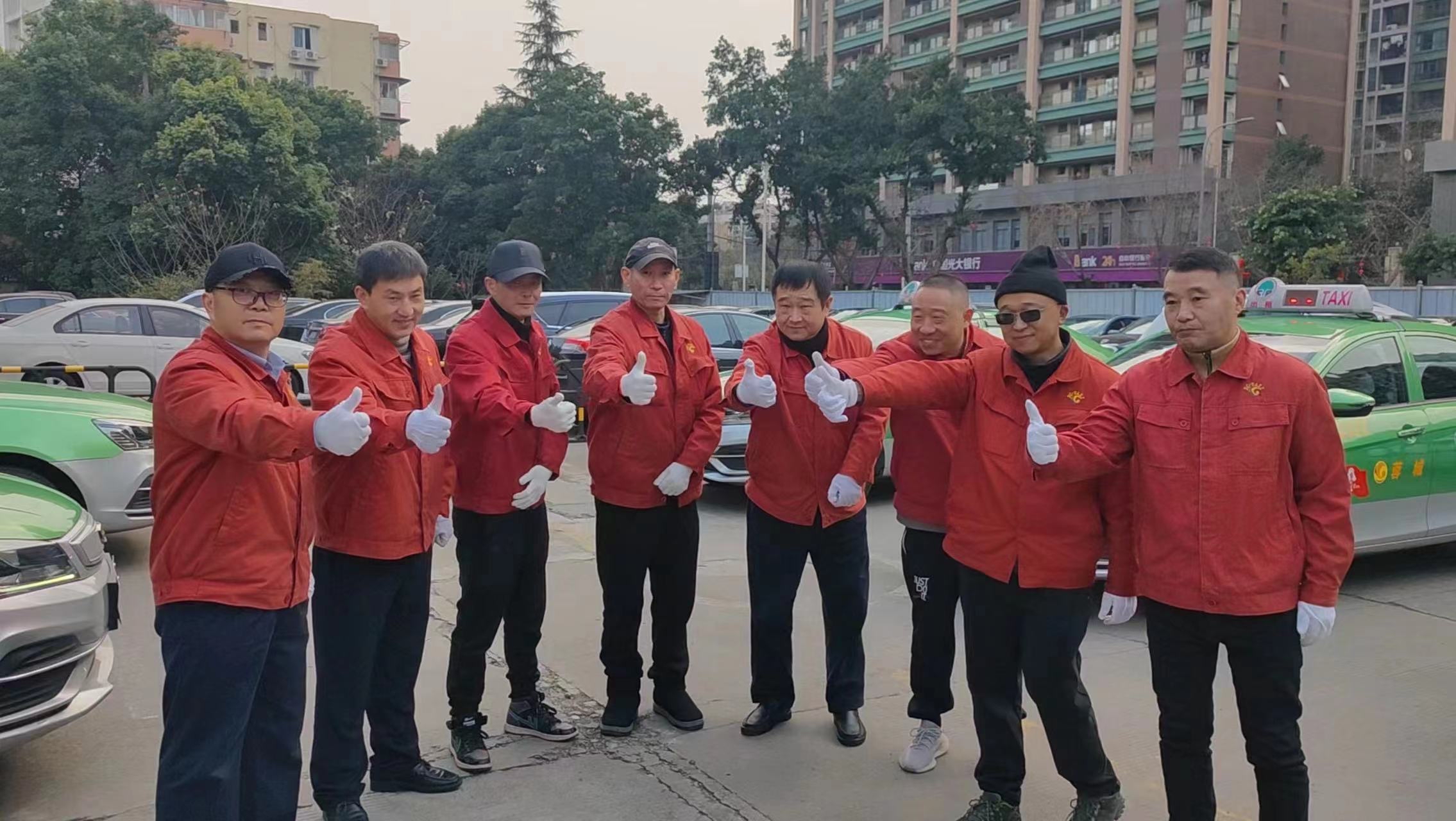 的哥带你浪迹天涯,的哥带你逛金城